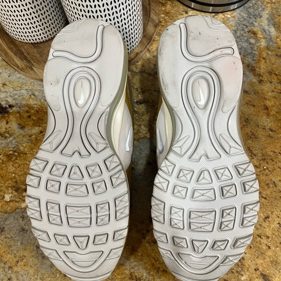Nike Air Max 97 Vast Grey Metallic Gold size 8 - Picture 7 of 9